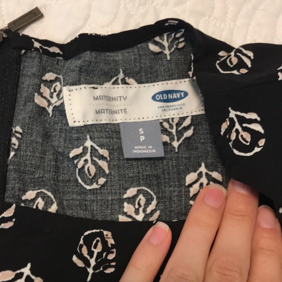 Maternity Dress Bundle - Picture 3 of 4